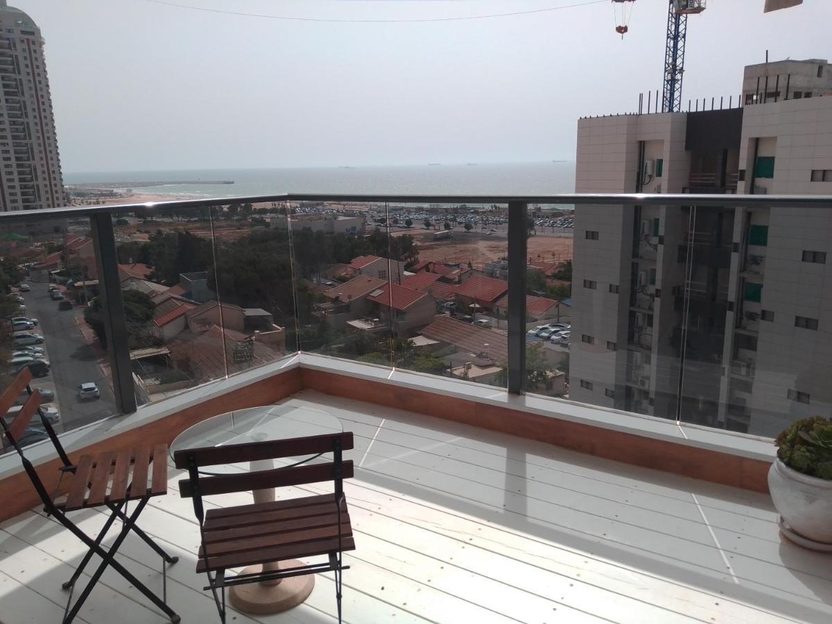 Beautiful Beach Apartment Ashdod Exterior photo