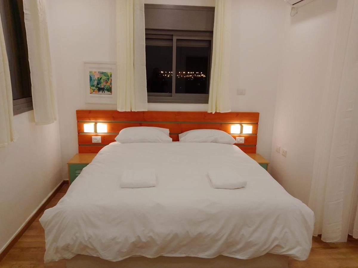 Beautiful Beach Apartment Ashdod Exterior photo